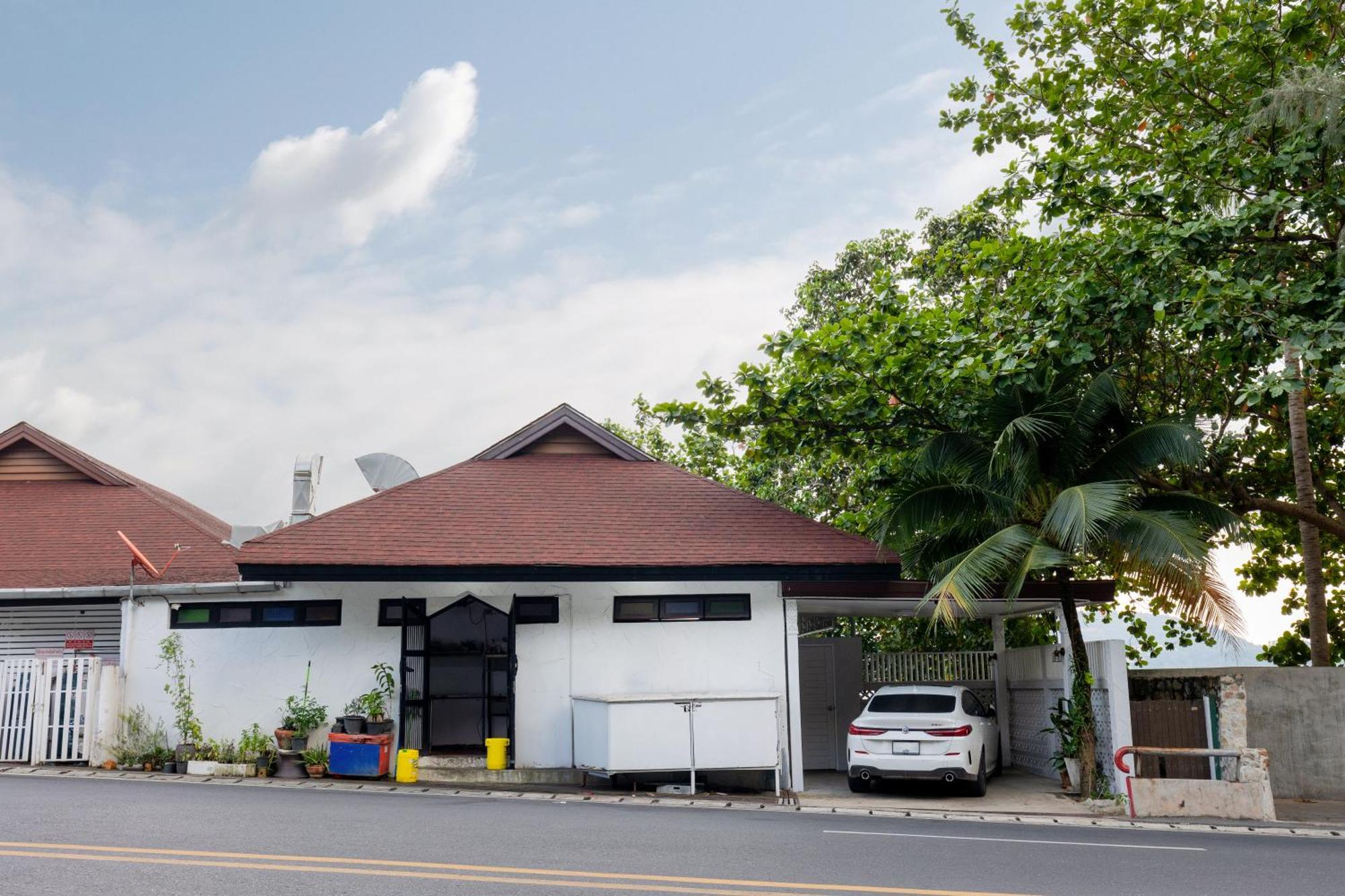 Patong Beach Front Kalim Villa Exterior photo